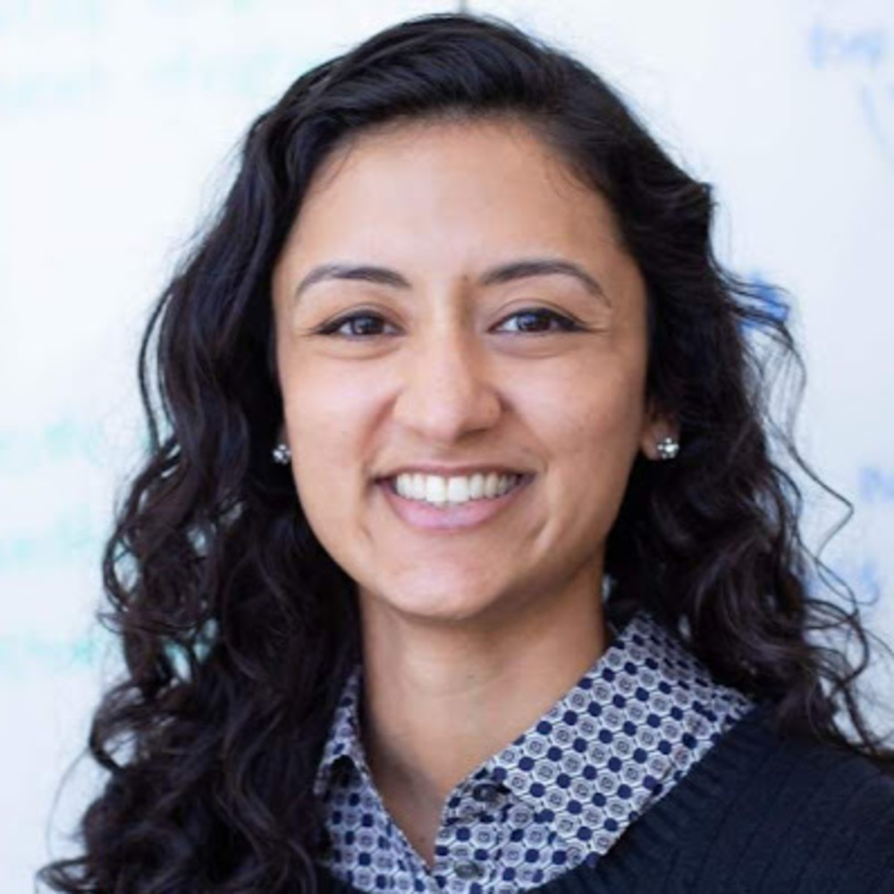 Meet your Posher, Hira
